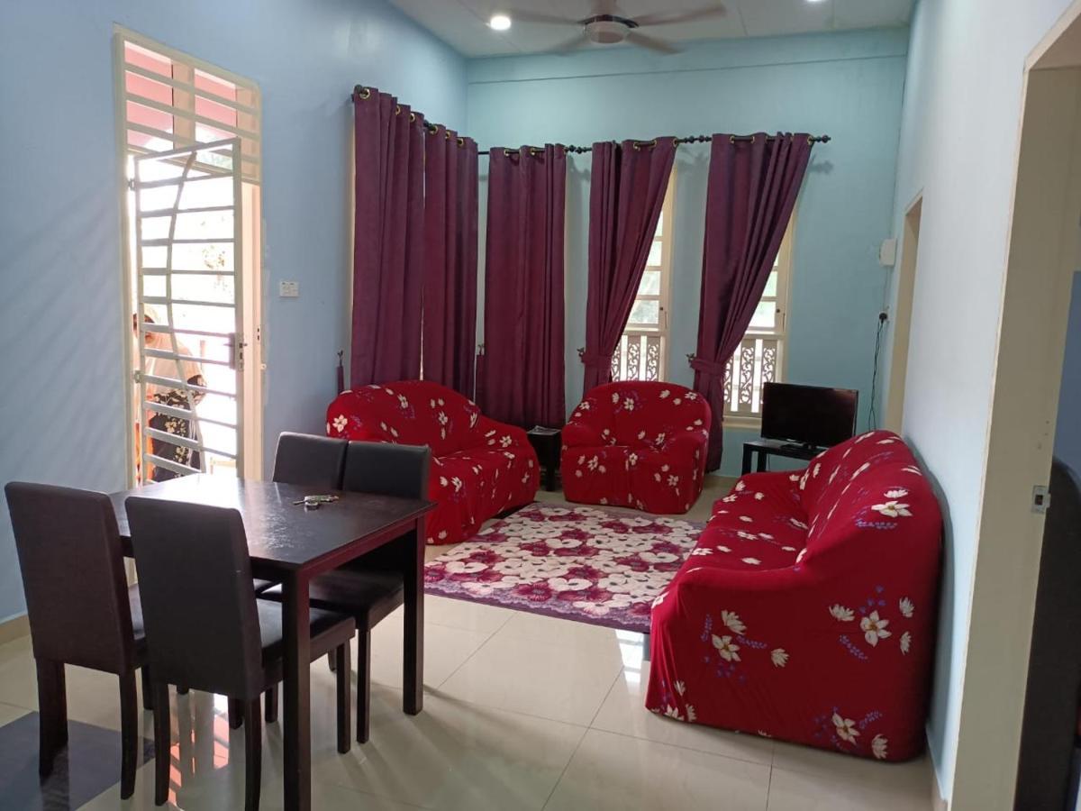 Bj Villa Homestay Куала-Тренгану Экстерьер фото